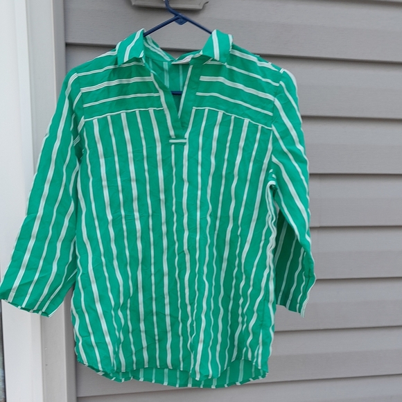 Van Heusen Womens S/P  Green /White Striped Blouse 3/4 Sleeves  Collared VNeck - Picture 1 of 4